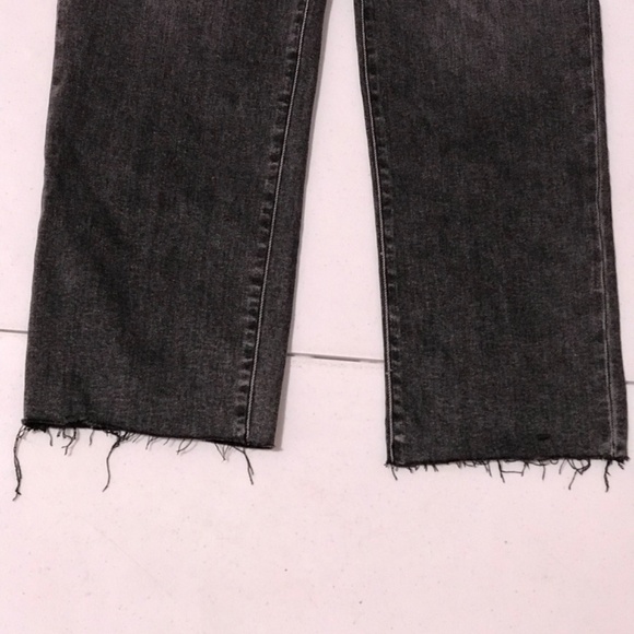 Daze Straight Up Raw Hem High Waist Ankle Straight Leg Jeans NWT - Picture 13 of 13